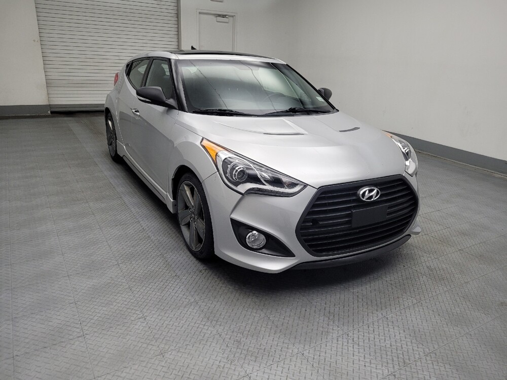 2013 Hyundai Veloster in Des Moines, IA 50310 - 18073026 13