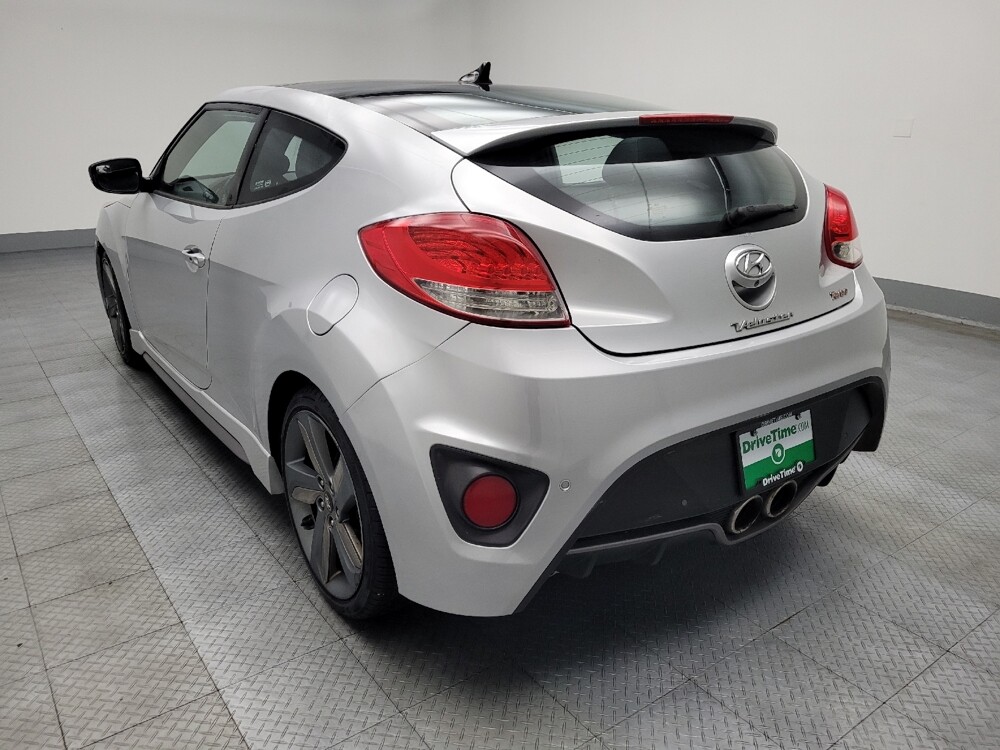 2013 Hyundai Veloster in Des Moines, IA 50310 - 18073026 5