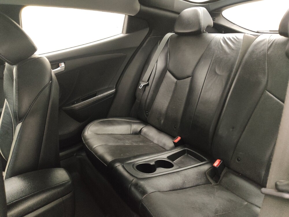 2013 Hyundai Veloster in Des Moines, IA 50310 - 18073026 18