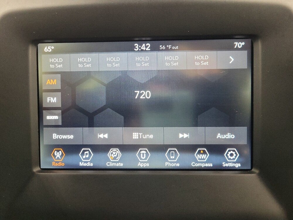 2020 Jeep Compass in Langhorne, PA 19047 - 18073069 25