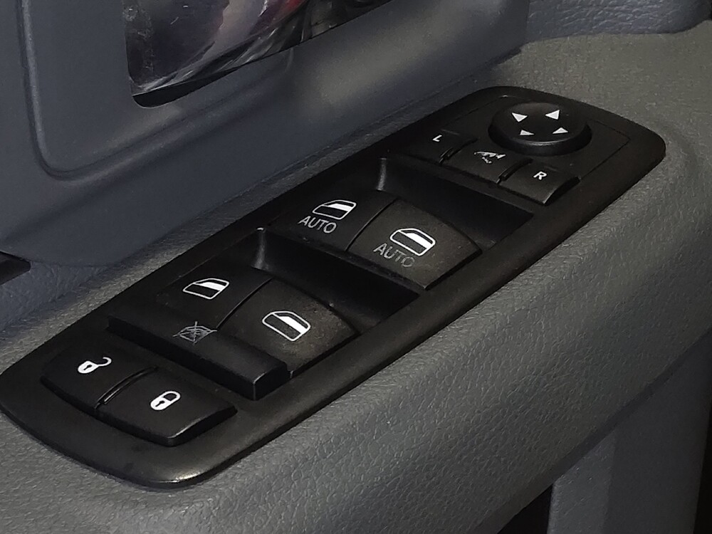 2019 RAM 1500 in Orlando, FL 32808 - 18073094 27