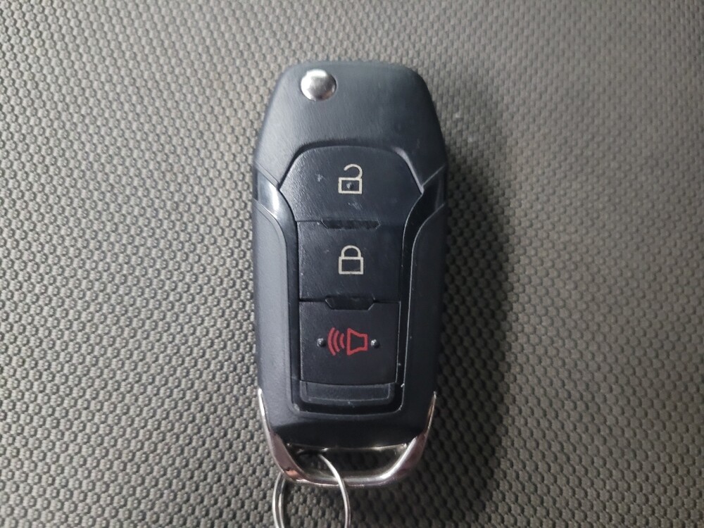 2019 Ford F150 in Highland, IN 46322 - 18073105 32