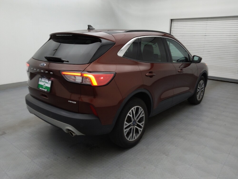2021 Ford Escape in Greenville, SC 29607 - 18073110 9