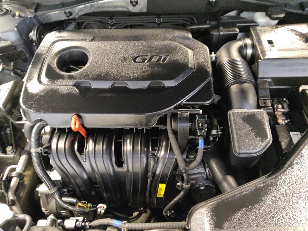 2018 Hyundai Sonata in Houston, TX 77074 - 18073115 30