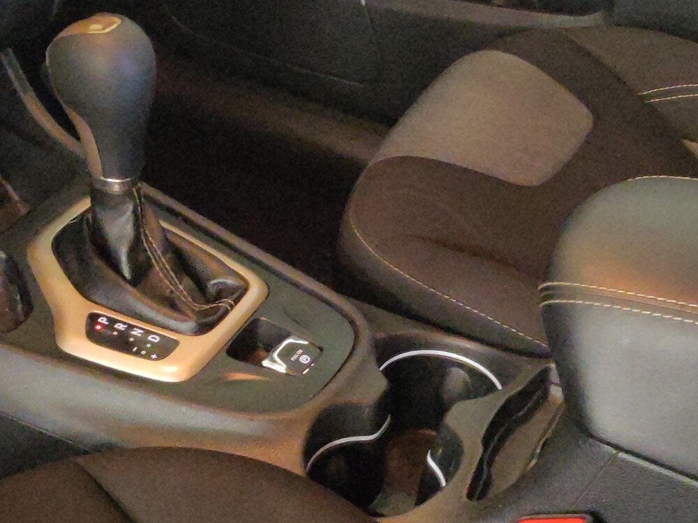 2018 Jeep Cherokee in Fort Myers, FL 33907 - 18073134 26