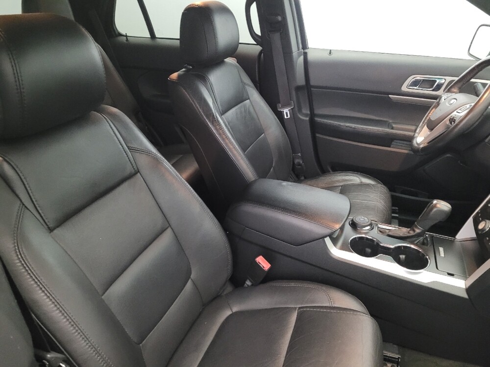 2015 Ford Explorer in Pittsburgh, PA 15237 - 18073137 21
