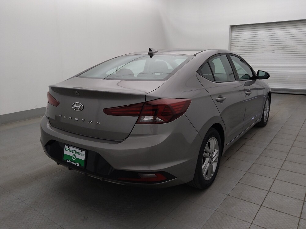 2020 Hyundai Elantra in Clearwater, FL 33764 - 18073142 9