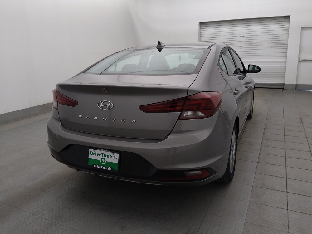 2020 Hyundai Elantra in Clearwater, FL 33764 - 18073142 7