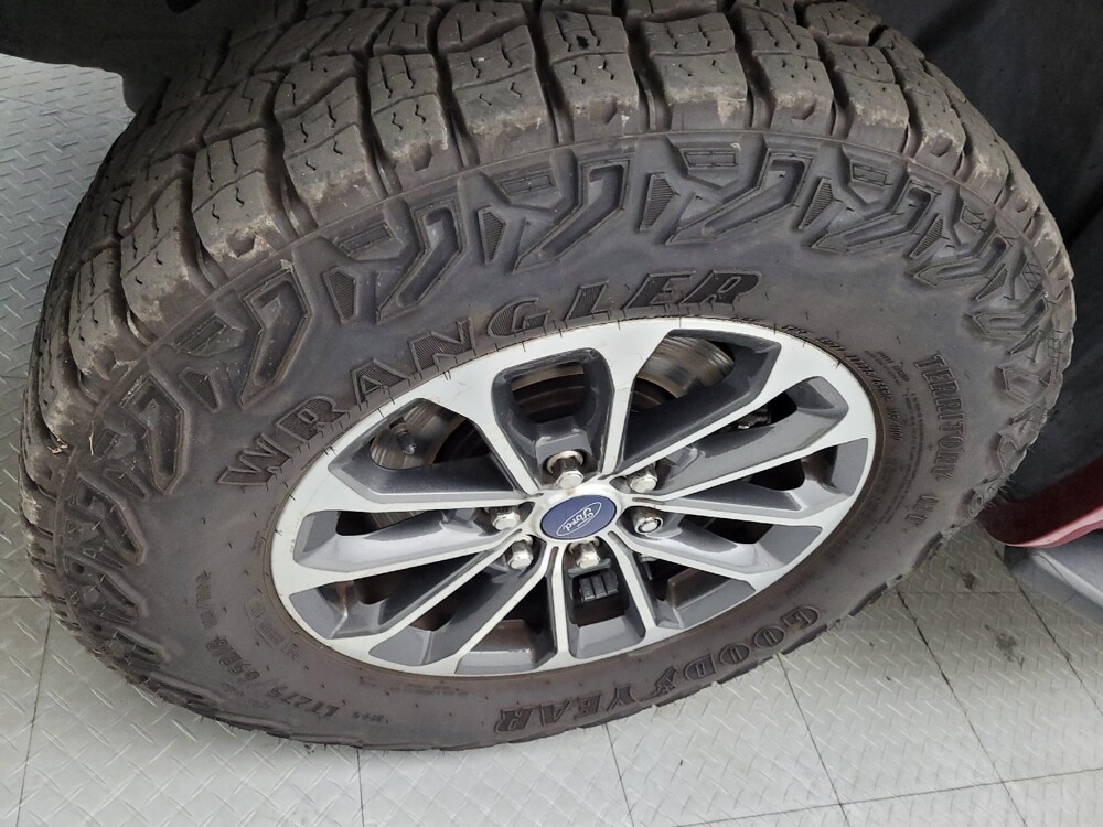 2019 Ford F150 in Columbia, SC 29210 - 18073169 31