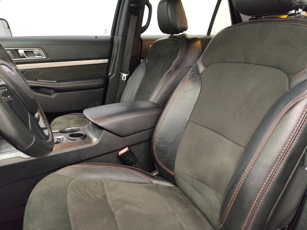 2018 Ford Explorer in Clearwater, FL 33764 - 18073174 17