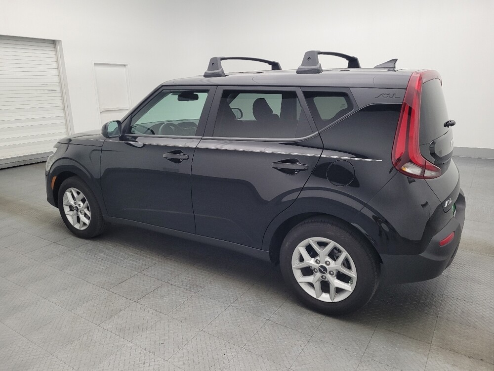 2022 Kia Soul in Miami, FL 33157 - 18073197 3