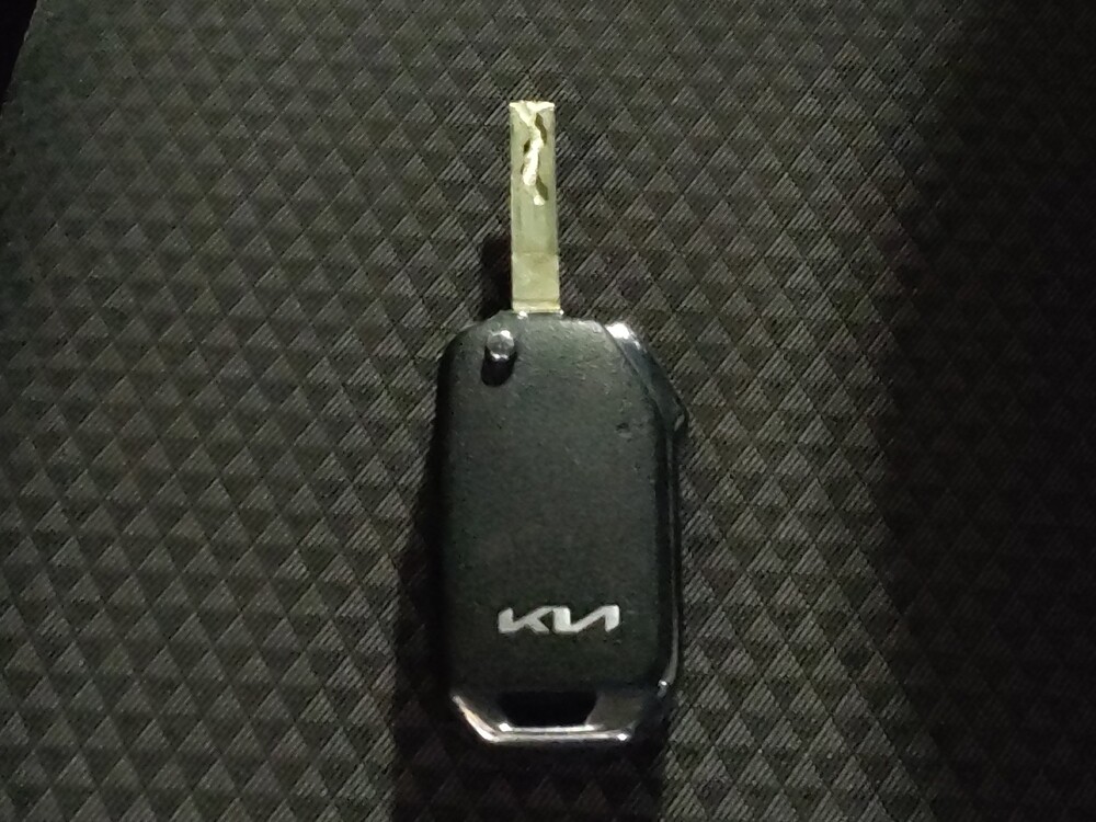 2022 Kia Soul in Miami, FL 33157 - 18073197 32