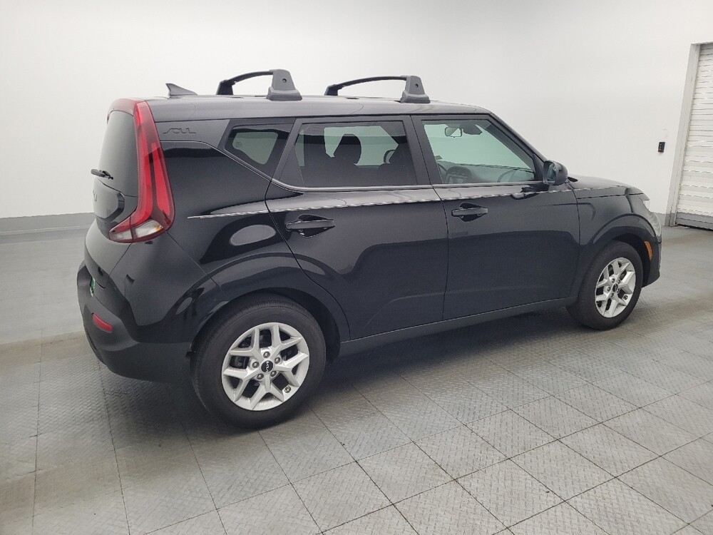 2022 Kia Soul in Miami, FL 33157 - 18073197 10