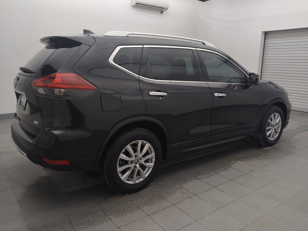 2018 Nissan Rogue in Baton Rouge, LA 70816 - 18073205 10