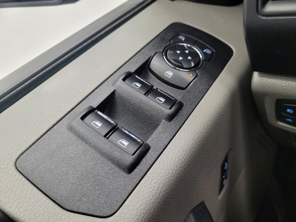 2018 Ford F150 in Las Vegas, NV 89104 - 18073208 27