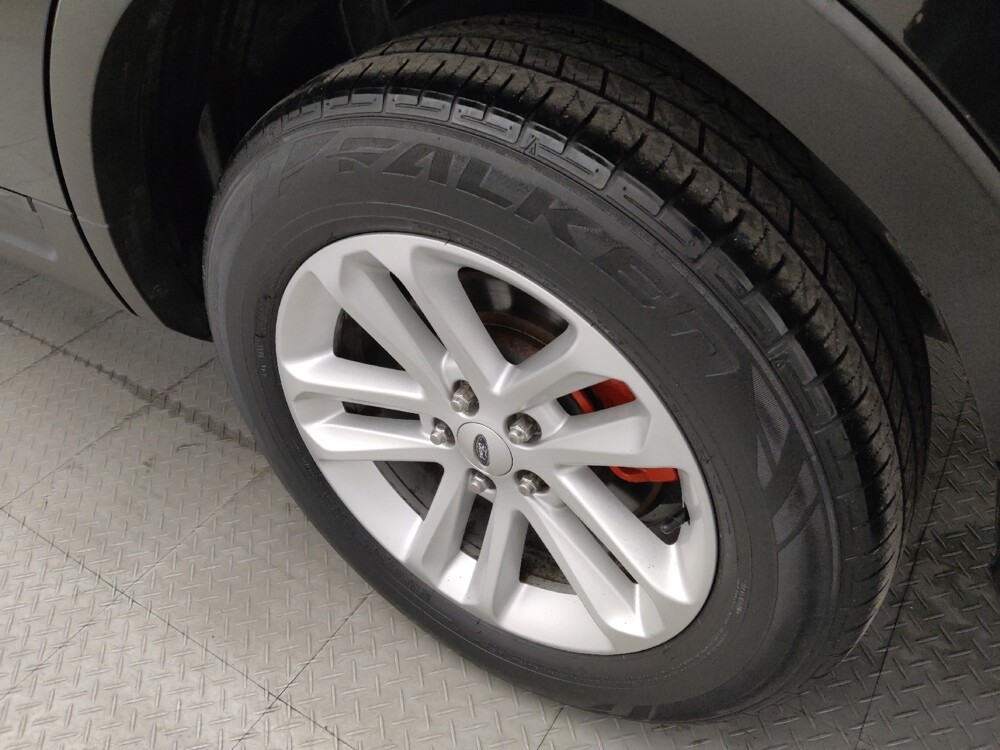 2015 Ford Explorer in Houston, TX 77060 - 18073232 31