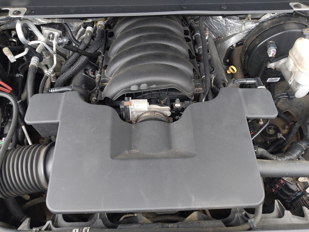 2018 Chevrolet Tahoe in Macon, GA 31210 - 18073235 30