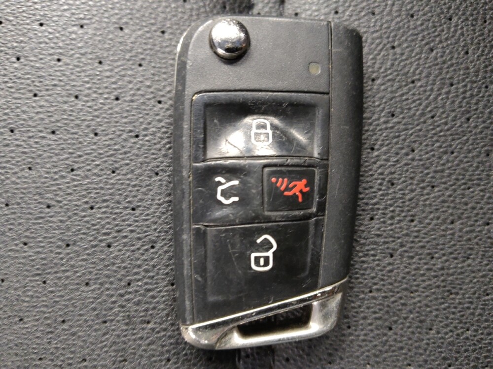 2021 Volkswagen Golf in Houston, TX 77034 - 18073252 32