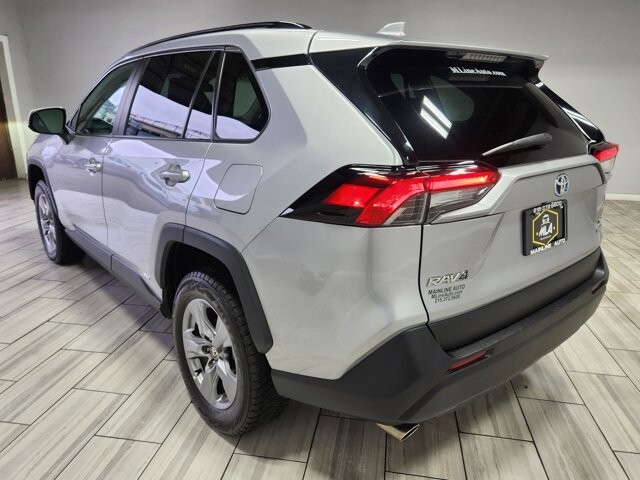 2022 Toyota RAV4 in Cinnaminson, NJ 08077 - 18073257 3