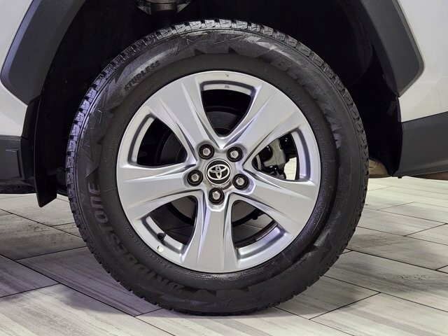 2022 Toyota RAV4 in Cinnaminson, NJ 08077 - 18073257 9