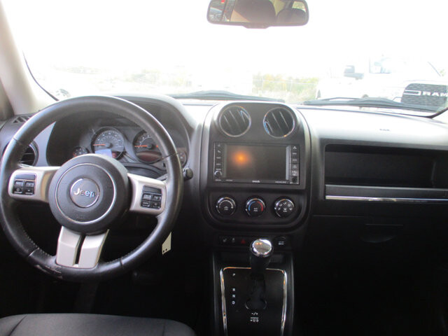 2014 Jeep Patriot in Oak Grove, MO 64075 - 18073268 12