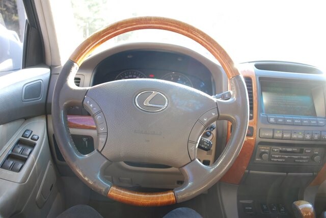 2005 Lexus GX 470 in Birmingham, AL 35215 - 18073271 10