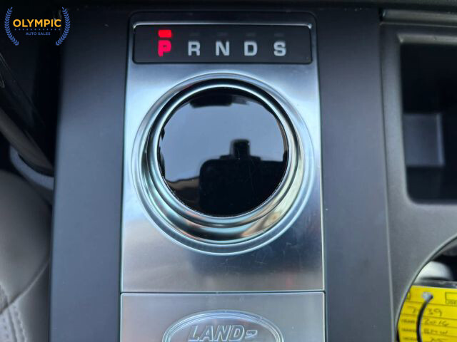 2018 Land Rover Discovery in Decatur, GA 30032 - 18073277 31