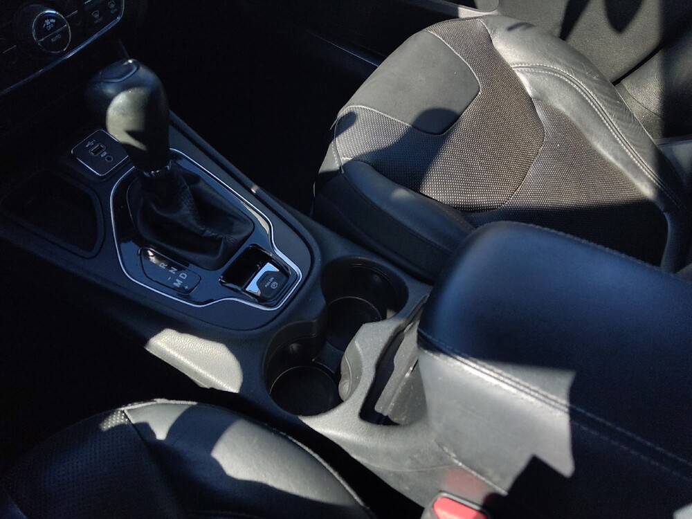 2019 Jeep Cherokee in Morrow, GA 30260 - 18073281 26