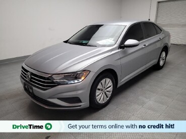 2019 Volkswagen Jetta in Escondido, CA 92025