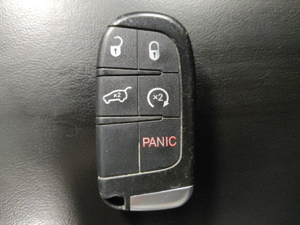 2021 Jeep Grand Cherokee in San Antonio, TX 78238 - 18073309 32