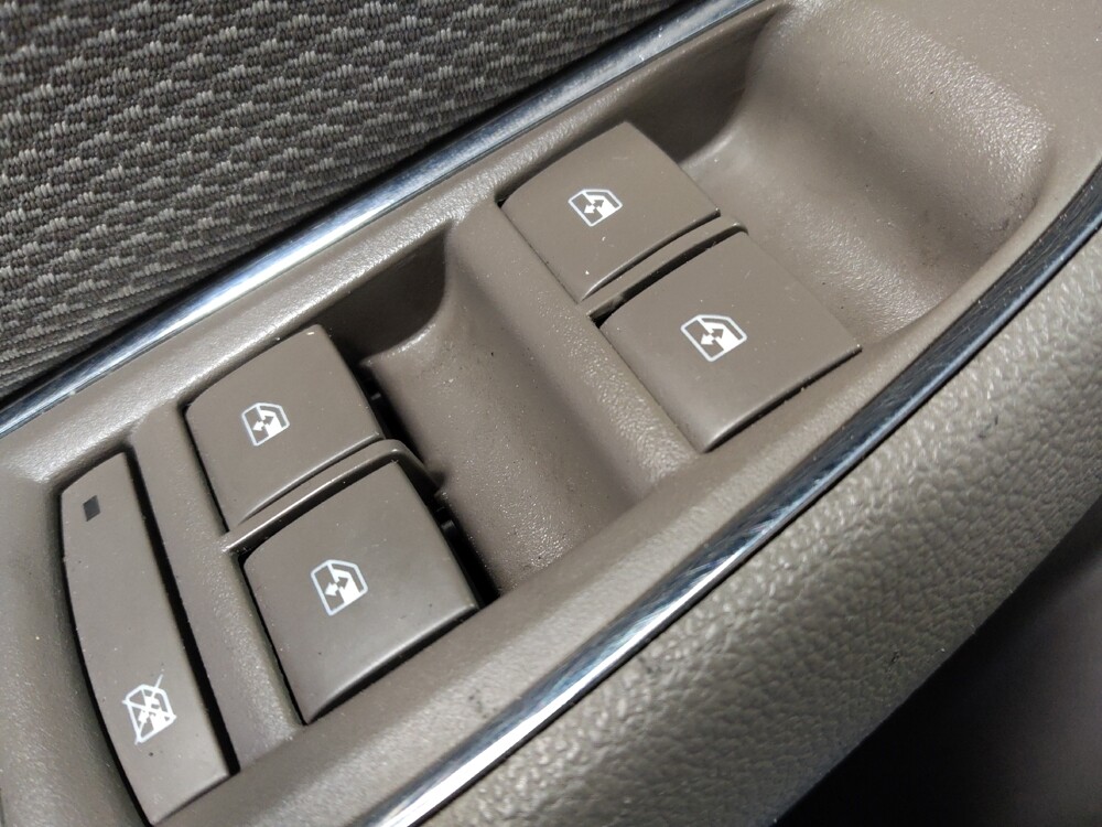 2017 Chevrolet Cruze in Houston, TX 77060 - 18073325 27