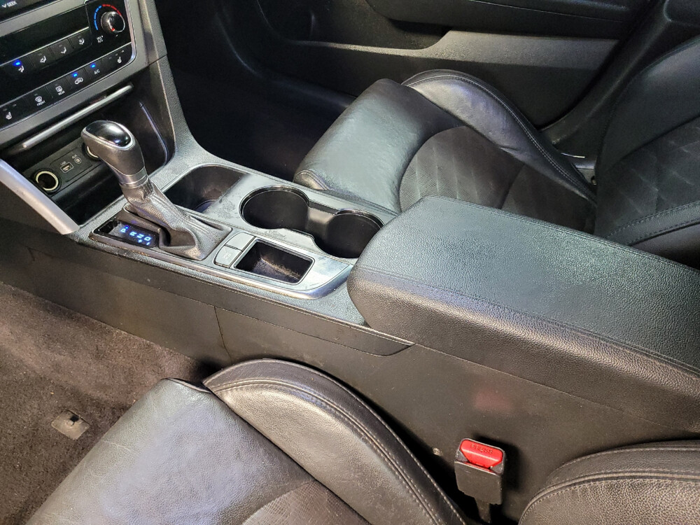 2017 Hyundai Sonata in Tallahassee, FL 32304 - 18073331 26