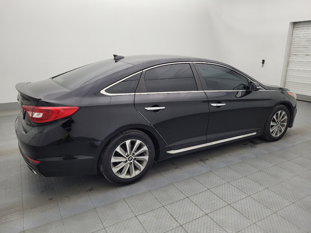2017 Hyundai Sonata in Tallahassee, FL 32304 - 18073331 10