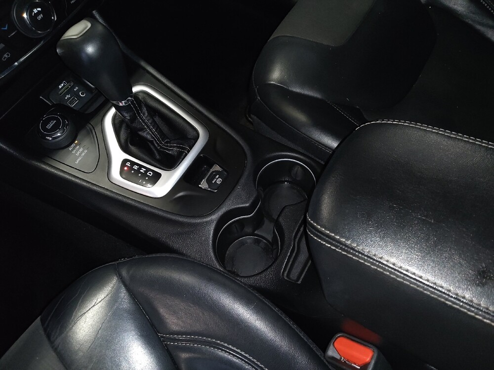 2018 Jeep Cherokee in Pensacola, FL 32505 - 18073351 26