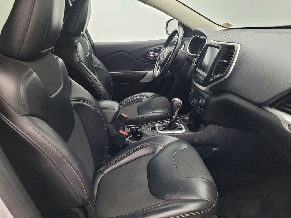 2018 Jeep Cherokee in Pensacola, FL 32505 - 18073351 21