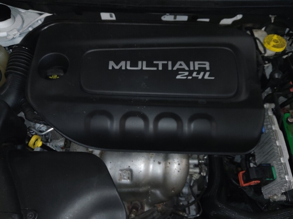 2018 Jeep Cherokee in Pensacola, FL 32505 - 18073351 30