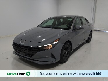 2021 Hyundai Elantra in Columbus, OH 43228