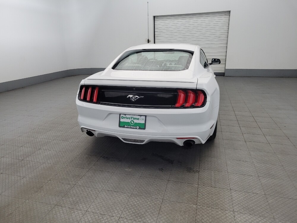 2017 Ford Mustang in Glen Burnie, MD 21061 - 18073413 7