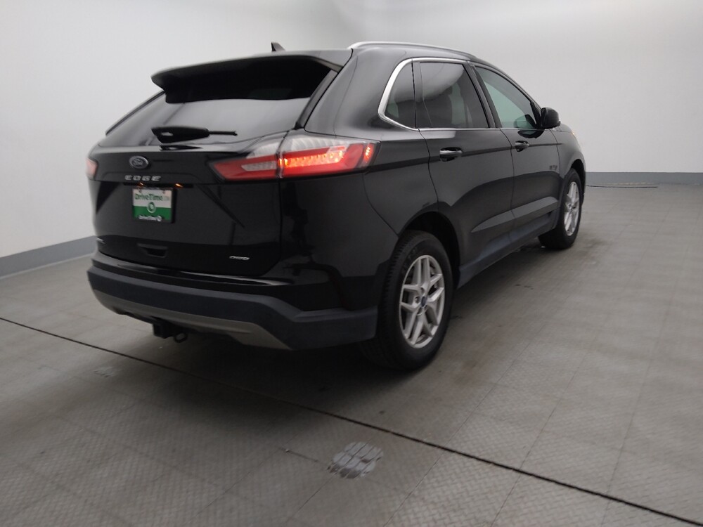 2021 Ford Edge in Topeka, KS 66611 - 18073421 7