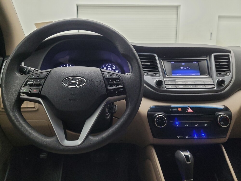 2017 Hyundai Tucson in Morrow, GA 30260 - 18073435 22