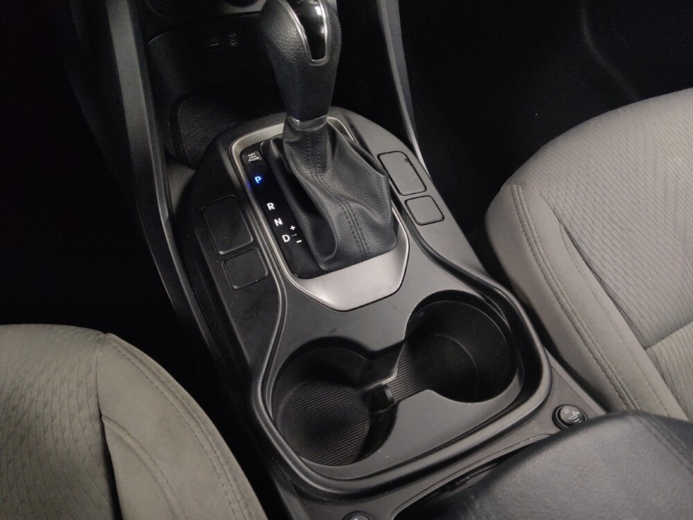 2017 Hyundai Santa Fe in Morrow, GA 30260 - 18073437 26