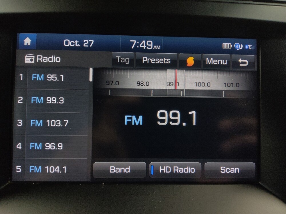 2017 Hyundai Santa Fe in Morrow, GA 30260 - 18073437 25