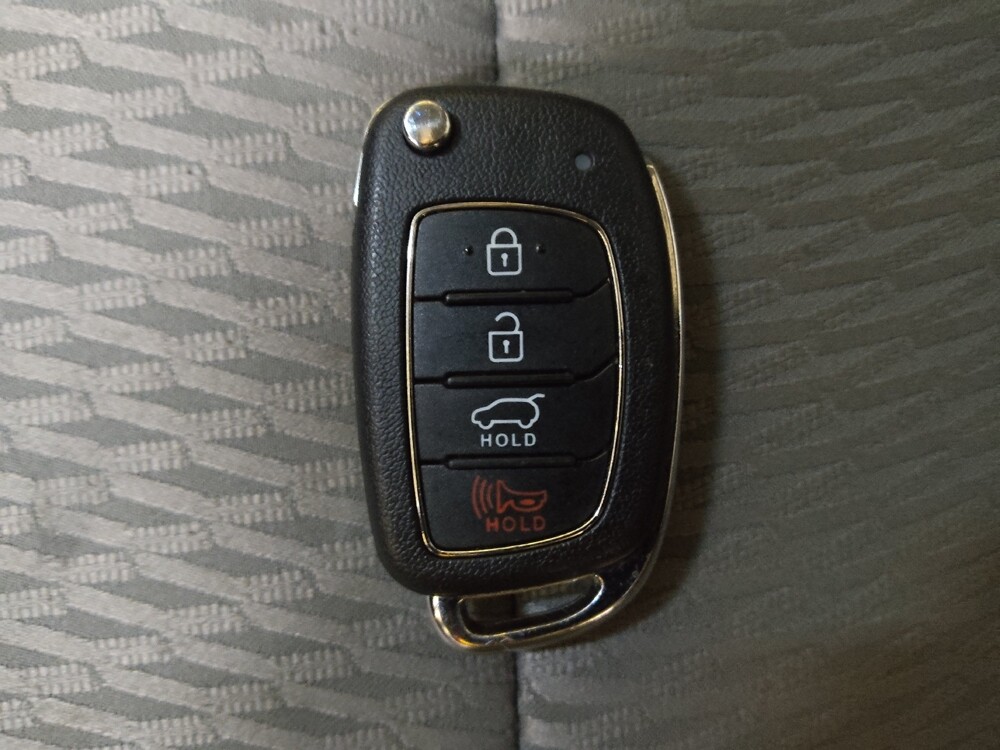 2017 Hyundai Santa Fe in Charlotte, NC 28273 - 18073445 32