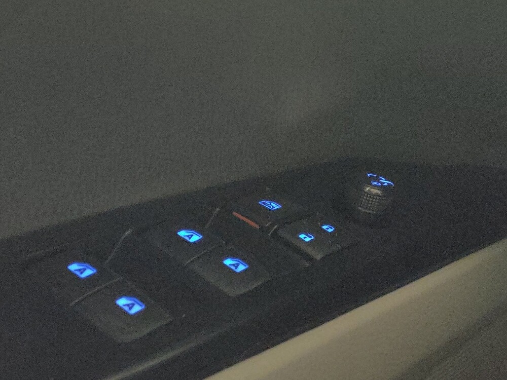 2019 Toyota Camry in Winston-Salem, NC 27103 - 18073482 27