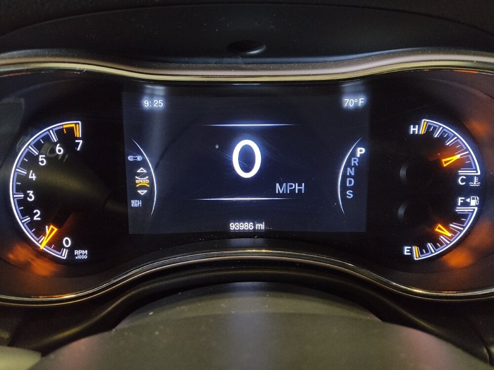 2015 Jeep Grand Cherokee in Pensacola, FL 32505 - 18073489 23