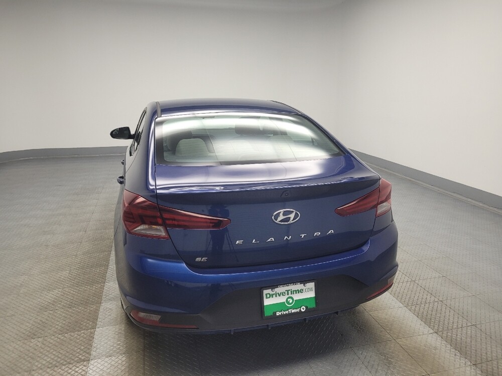 2019 Hyundai Elantra in Highland, IN 46322 - 18073509 6