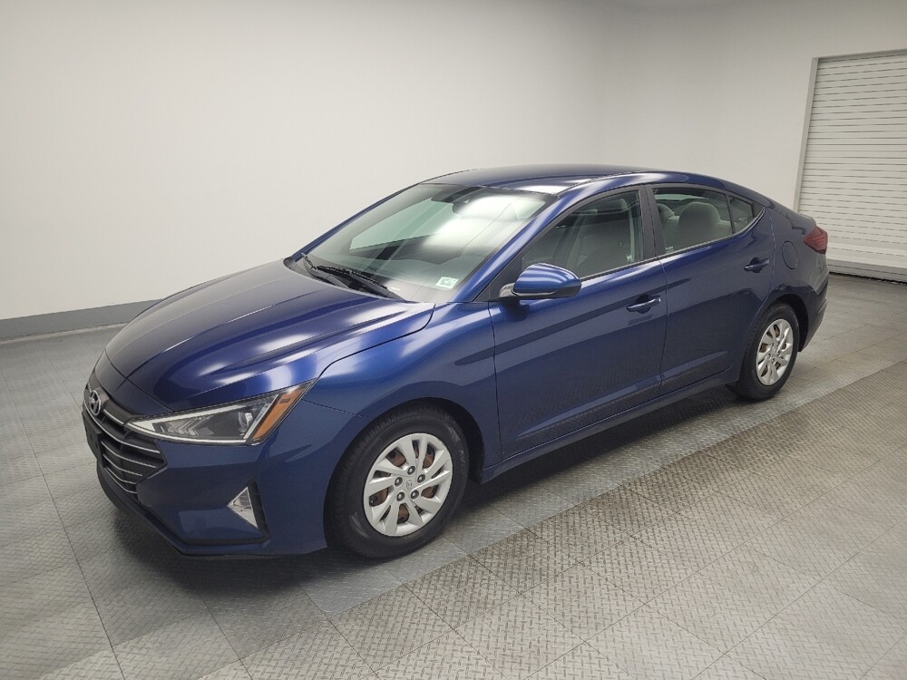 2019 Hyundai Elantra in Highland, IN 46322 - 18073509 2