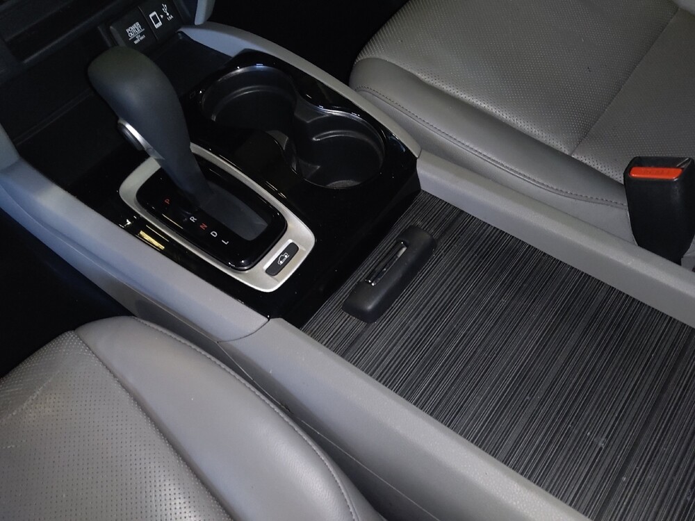 2017 Honda Ridgeline in Jacksonville, FL 32210 - 18073520 26