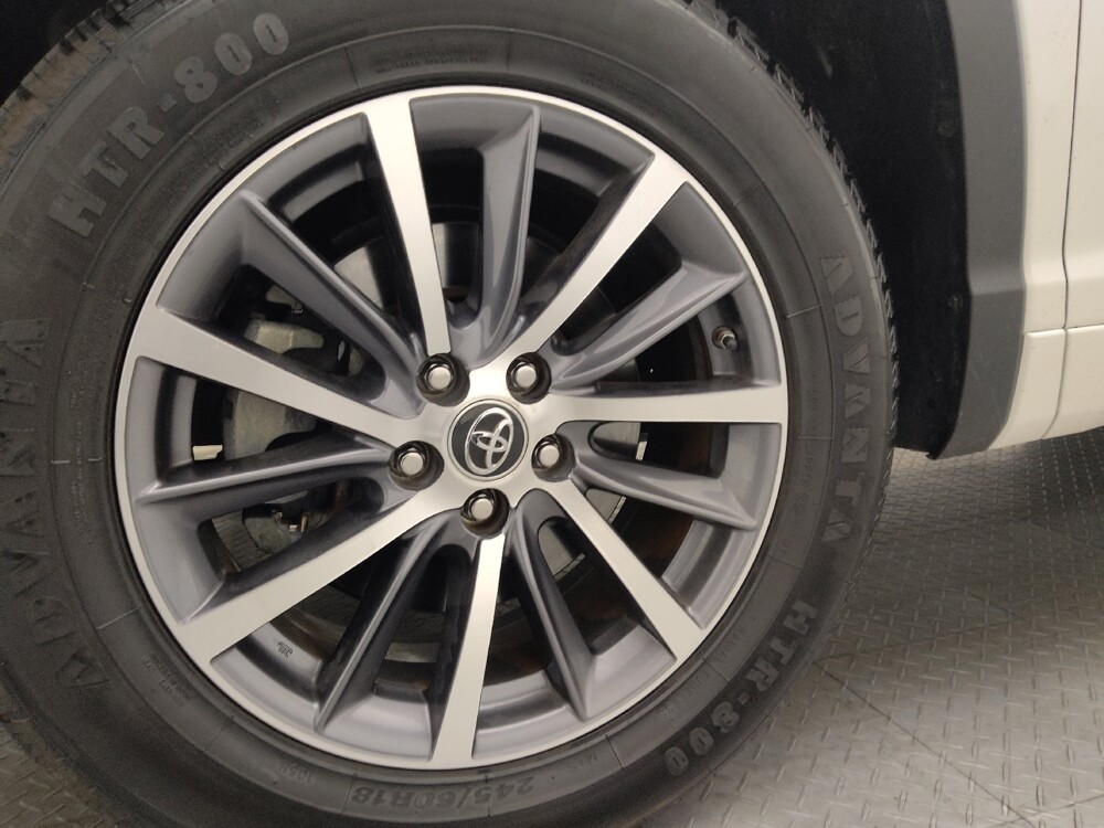 2018 Toyota Highlander in Pensacola, FL 32505 - 18073523 31