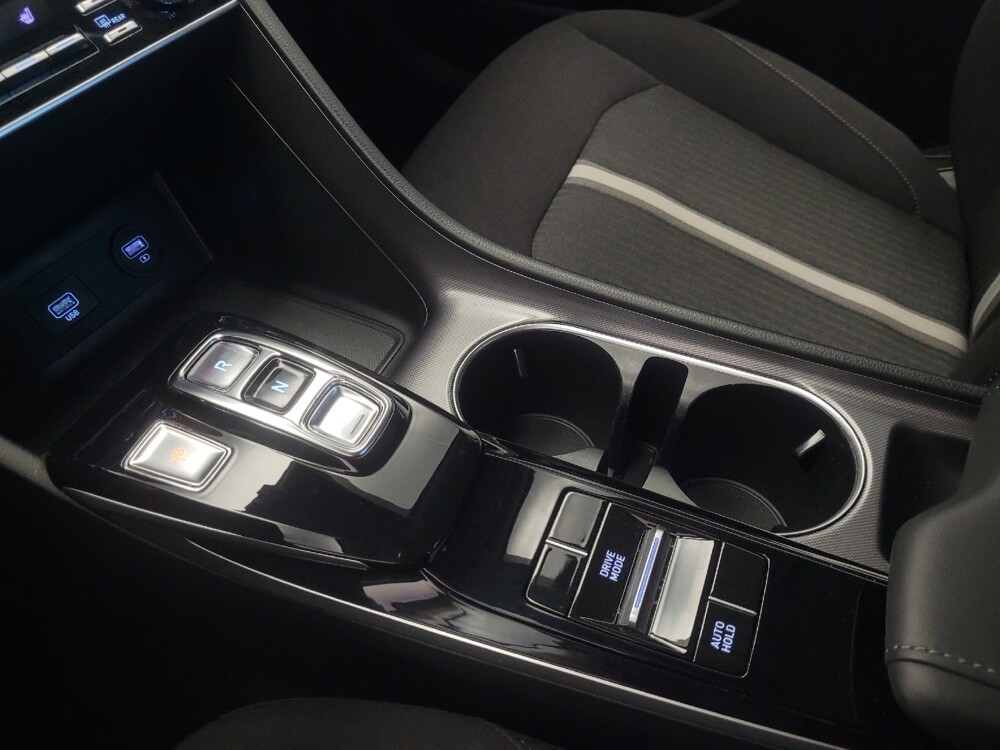 2022 Hyundai Sonata in Indianapolis, IN 46219 - 18073535 26